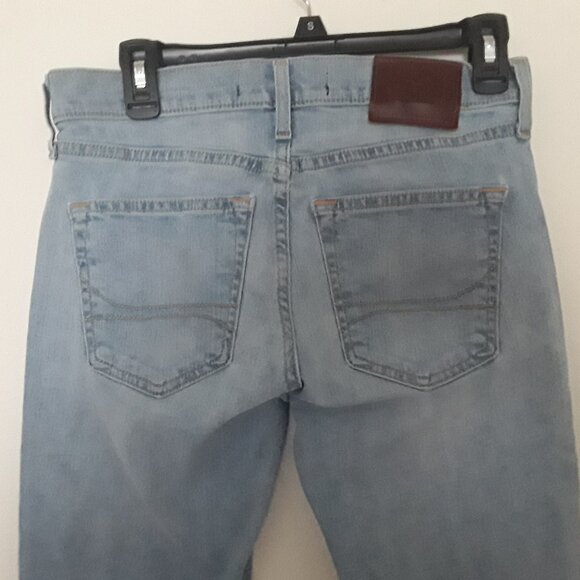 Hollister mens 28x30 stonewash blue slim straight epic flex jeans - Picture 4 of 7